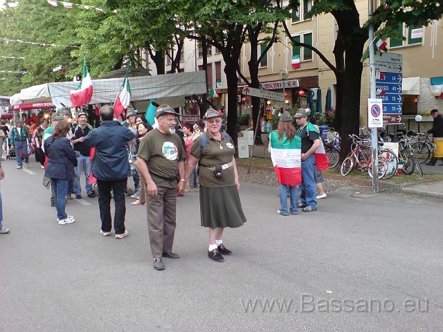 Adunata Alpini BAssano 2008 MK-060.JPG